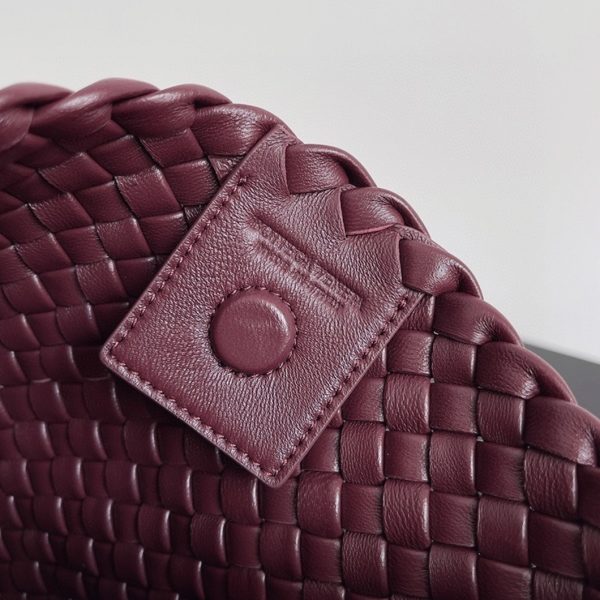 Fausse Bottega Veneta Clicker Small Bag en Bordeaux – Image 2