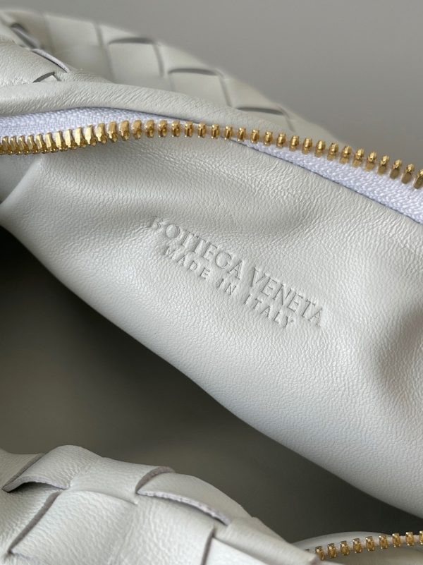 Réplique Mini Sac Bottega Veneta BV Jodie en Blanc – Image 4