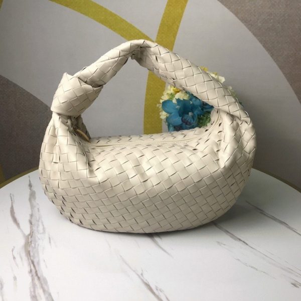 Faux Petit Sac Bottega Veneta BV Jodie en Blanc – Image 5