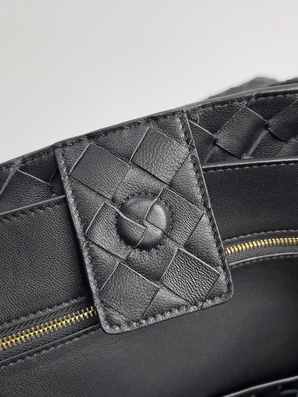 Faux grand sac Bottega Veneta Andiamo en Noir – Image 5