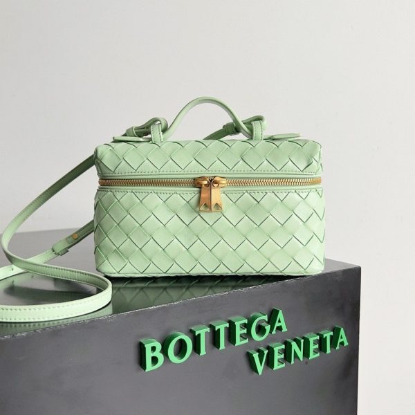 Faux vanity case Bottega Veneta Bang Bang en Menthe – Image 10
