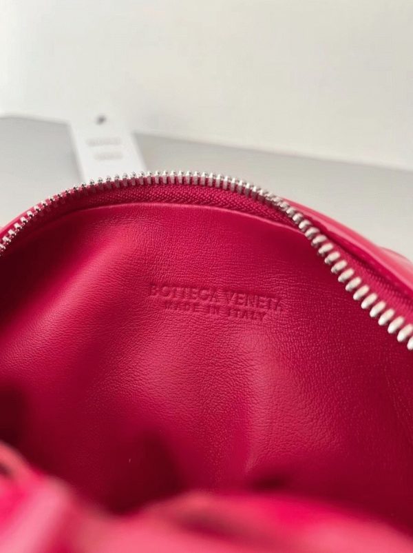 Réplique Mini Sac Bottega Veneta BV Jodie en Rouge – Image 10