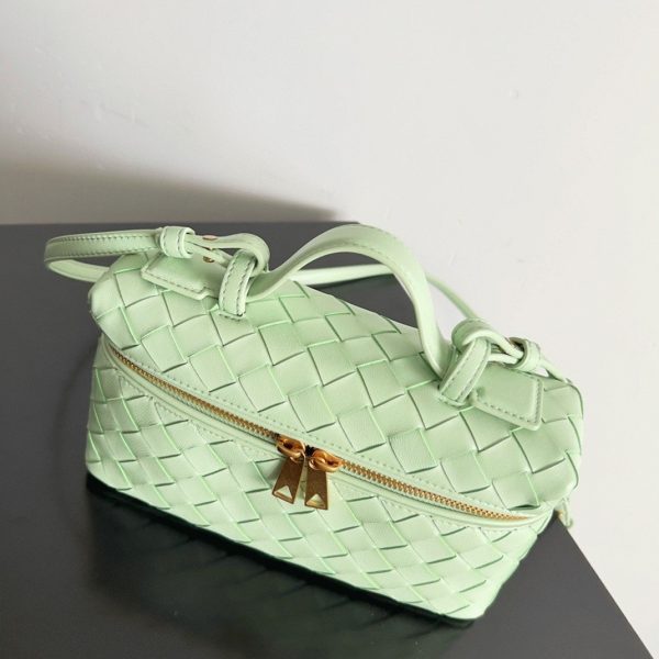 Faux vanity case Bottega Veneta Bang Bang en Menthe – Image 9