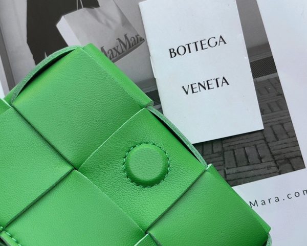 Réplique du sac Bottega Veneta Candy Cassette en Parakeet – Image 8
