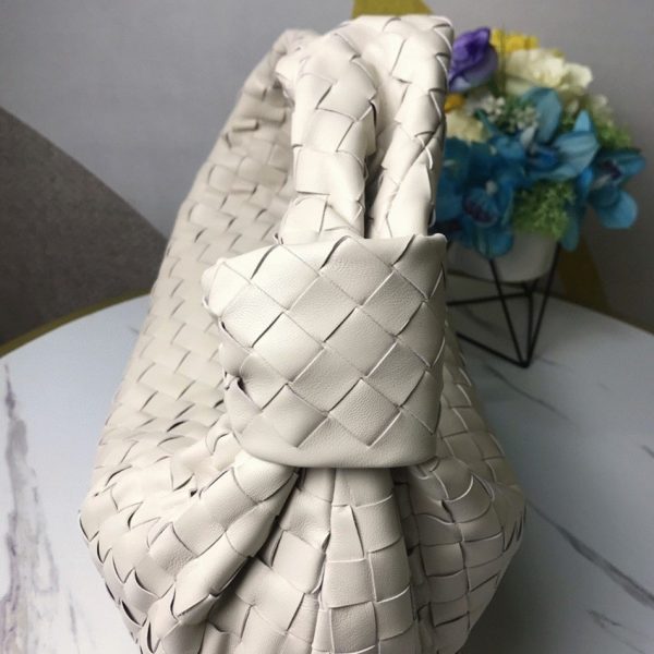 Faux Petit Sac Bottega Veneta BV Jodie en Blanc – Image 3