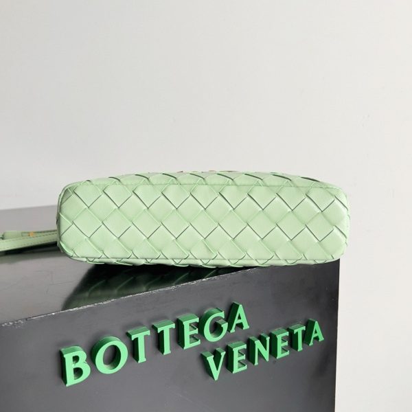 Faux vanity case Bottega Veneta Bang Bang en Menthe – Image 8