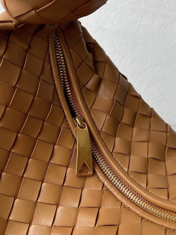 Contrefaçon Sac Adolescent Bottega Veneta BV Jodie en Caramel – Image 7