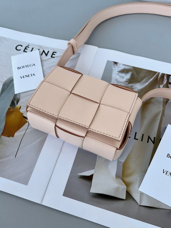 Fausse Bottega Veneta Candy Cassette en Melon lavé – Image 5