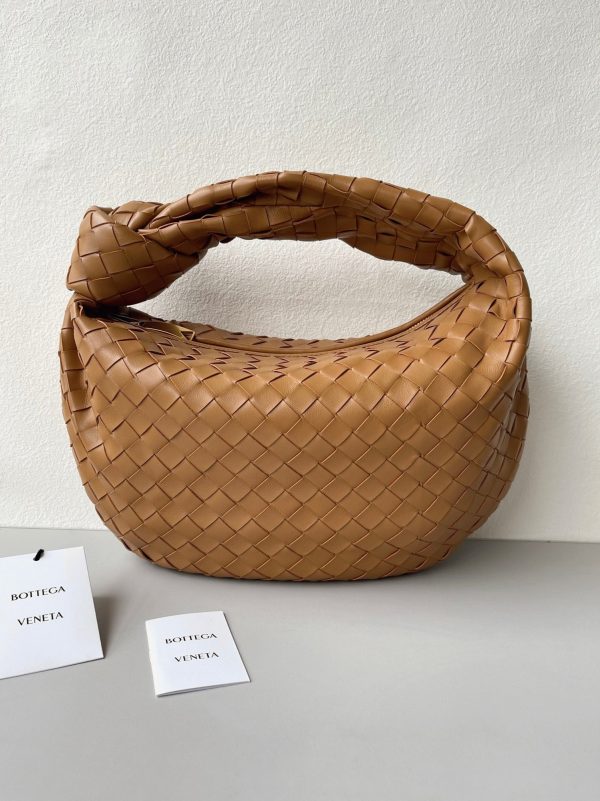 Contrefaçon Sac Adolescent Bottega Veneta BV Jodie en Caramel – Image 10