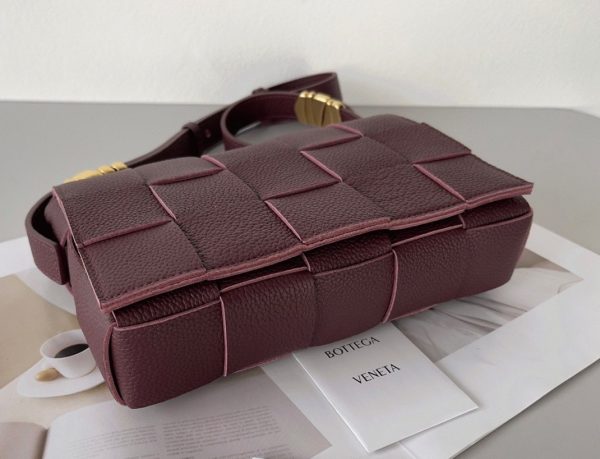 Réplique Sac Bottega Veneta Cassette en Bourgogne – Image 9