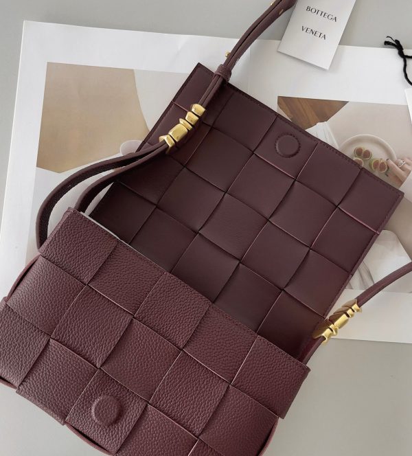 Réplique Sac Bottega Veneta Cassette en Bourgogne – Image 4