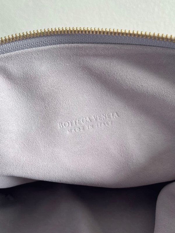 Faux Sac Adolescent Bottega Veneta BV Jodie en Lilas – Image 10