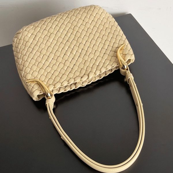 Contrefaçon Bottega Veneta Clicker Small Bag en Bouillie – Image 3