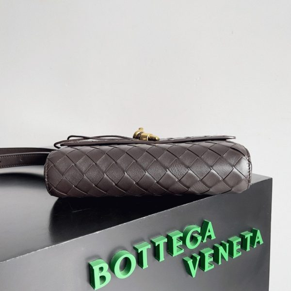 Réplique mini sac Bottega Veneta Andiamo Cross-Body en Fondant – Image 3
