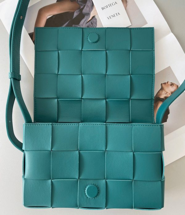 Fausse Bottega Veneta Cassette en Blaster – Image 8