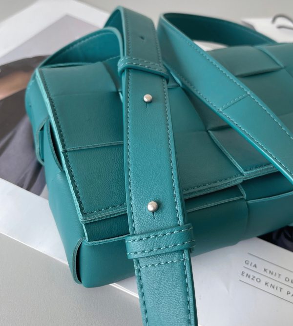 Fausse Bottega Veneta Cassette en Blaster – Image 3