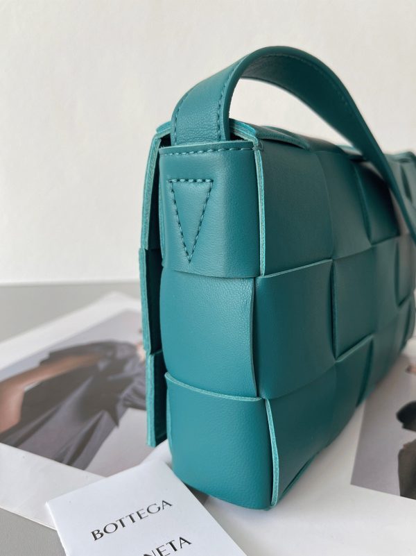 Fausse Bottega Veneta Cassette en Blaster – Image 9