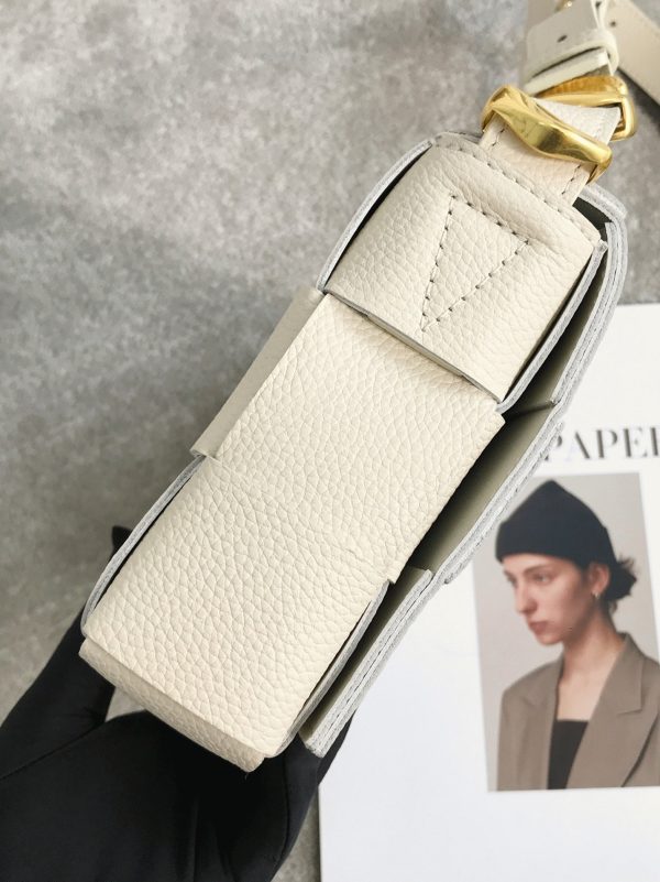 Faux Sac Bottega Veneta Cassette en Blanc – Image 5