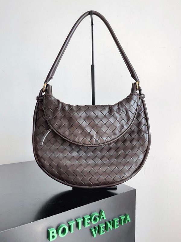 Faux sac Bottega Veneta Gemelli moyen en Fondant – Image 4