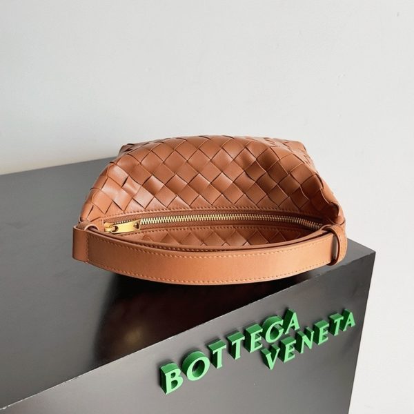 Réplique Bottega Veneta Mini Wallace Bag en Marron – Image 4