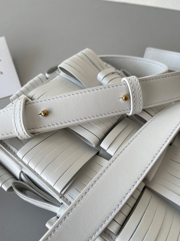 Réplique Sac Bottega Veneta Cassette à Franges en Blanc – Image 8