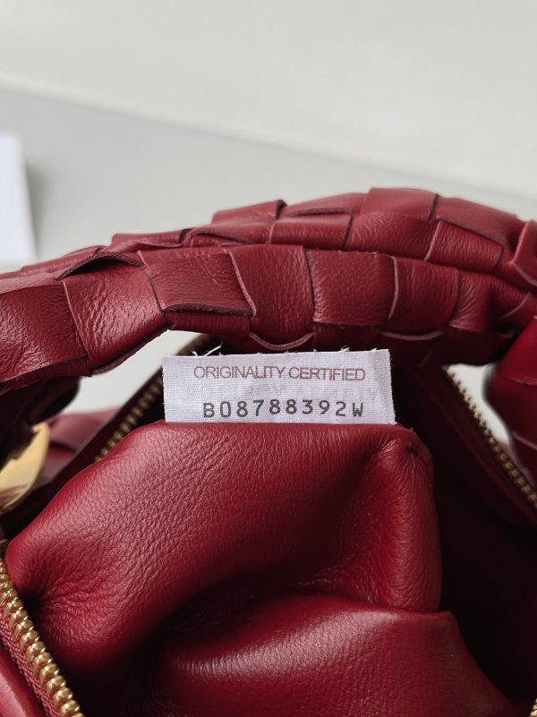 Faux Mini Sac Bottega Veneta BV Jodie en Rouge Foncé – Image 8