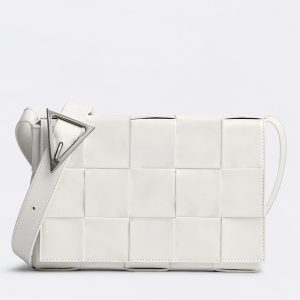 Faux Sac Bottega Veneta Cassette en Blanc