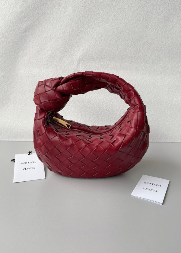 Faux Mini Sac Bottega Veneta BV Jodie en Rouge Foncé – Image 6
