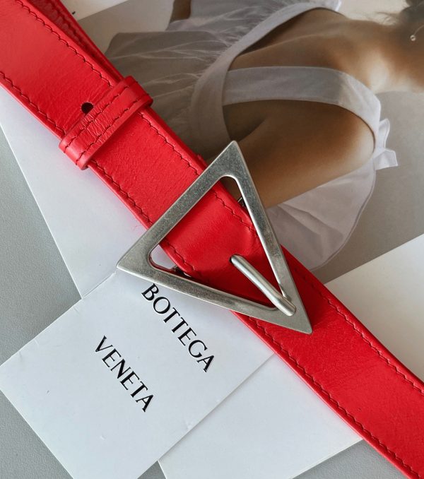 Contrefaçon Sac Bottega Veneta Cassette en Rouge – Image 2
