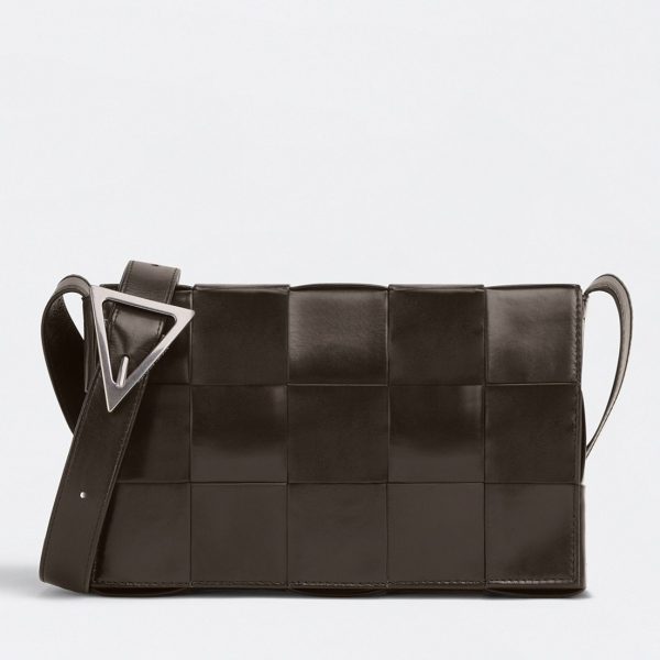 Faux Sac Bottega Veneta Cassette en Fondant