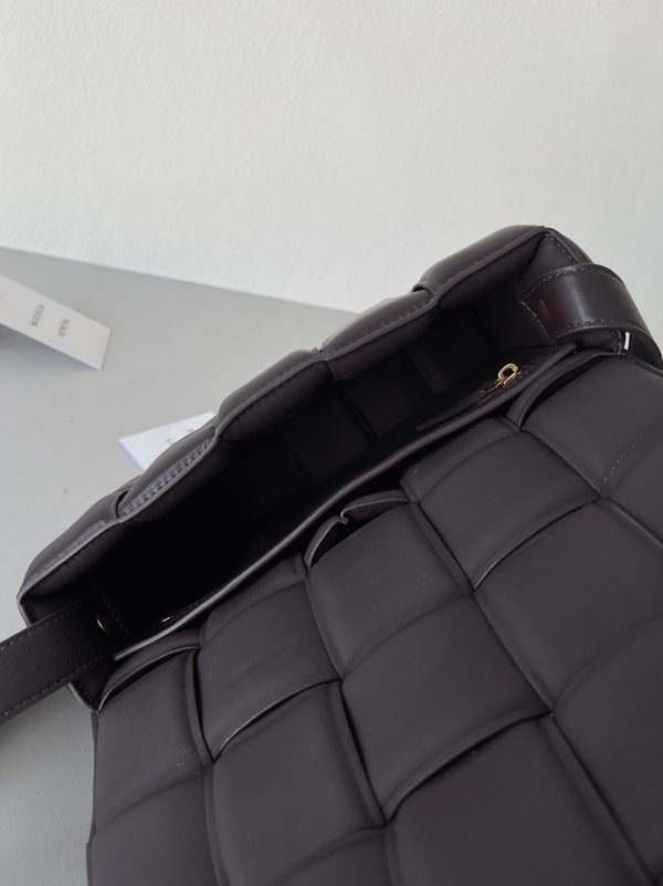 Fausse Bottega Veneta Padded Cassette en Fondant – Image 7