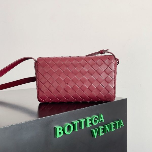 Faux mini sac Bottega Veneta Andiamo Cross-Body en Fondant – Image 10