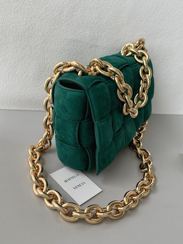 Réplique du sac Bottega Veneta Chain Cassette en vert – Image 4
