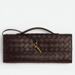 Fausse Bottega Veneta Andiamo Clutch avec Poignée en Cuir d'Agneau Intrecciato Fondant
