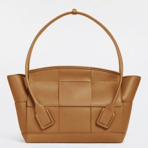 Réplique du sac Bottega Veneta Arco Medium en caramel