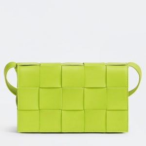 Fausse Bottega Veneta Cassett en Acid Kiwi