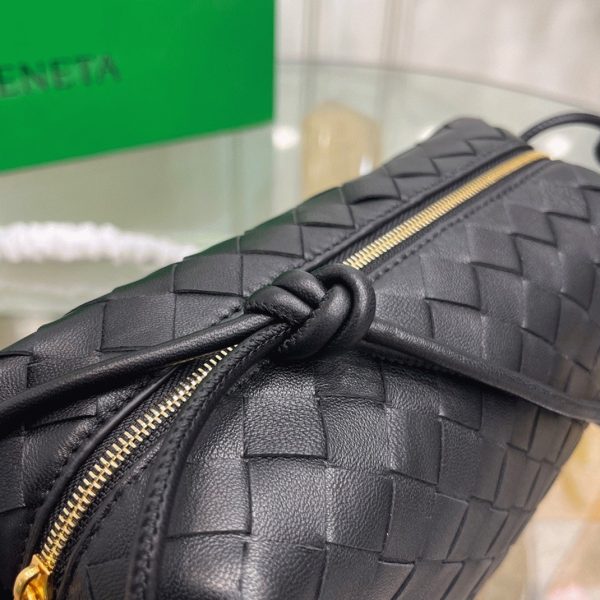 Faux Petit Sac Bottega Veneta Loop en Noir – Image 10