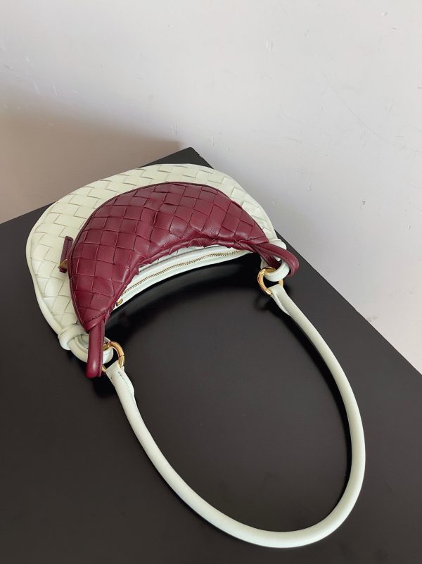 Contrefaçon petit sac Bottega Veneta Gemelli en Glacier/Barolo – Image 8