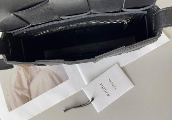 Fausse Bottega Veneta Cassette en noir – Image 9