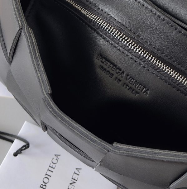 Fausse Bottega Veneta Cassette en noir – Image 6