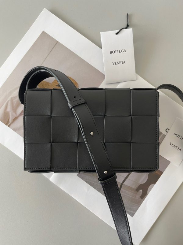 Fausse Bottega Veneta Cassette en noir – Image 5