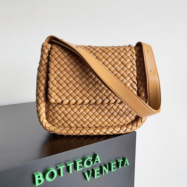 Réplique Bottega Veneta Cobble Small Bag en Caramel – Image 4