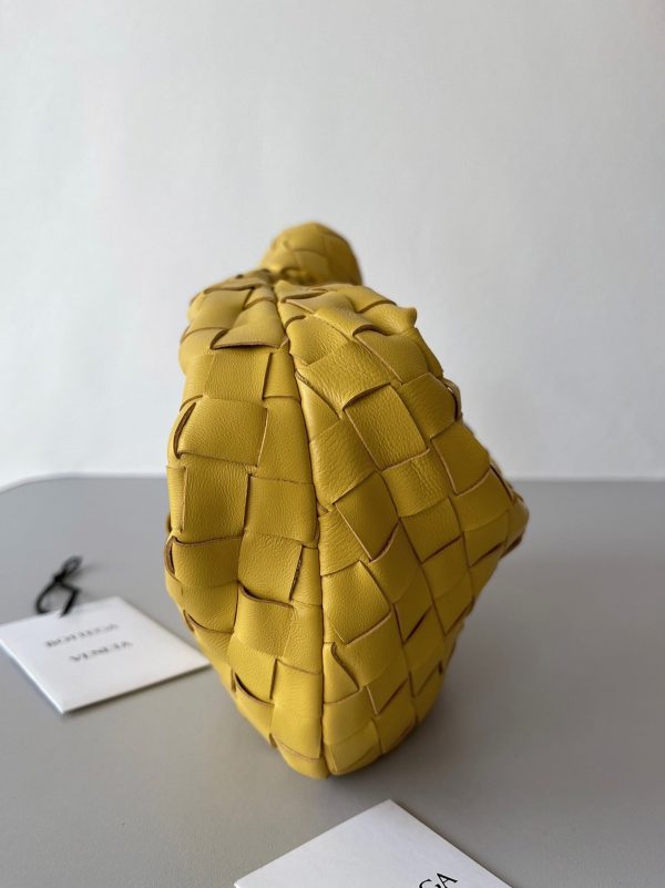 Contrefaçon Mini Sac Bottega Veneta BV Jodie en Jaune – Image 6