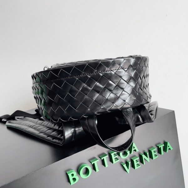 Fausse Bottega Veneta Small Backpack en Noir – Image 9