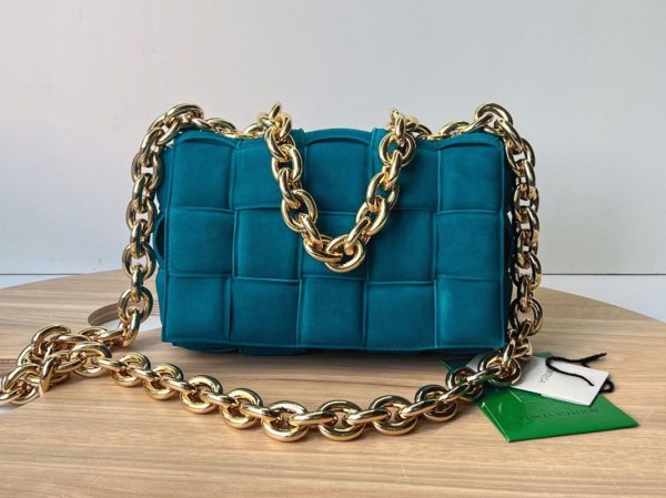 Réplique du sac Bottega Veneta Chain Cassette en Blaster – Image 5