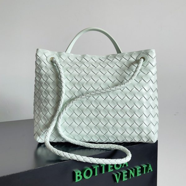 Réplique sac Bottega Veneta Andiamo moyen en Glacier – Image 8