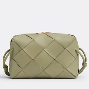 Faux petit sac Bottega Veneta Cassette Camera en Travertine