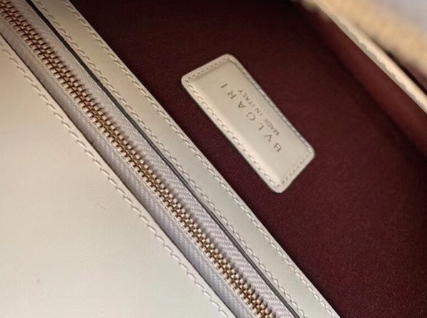 Grand sac à bandoulière Bvlgari Serpenti Forever en cuir de veau blanc – Image 6