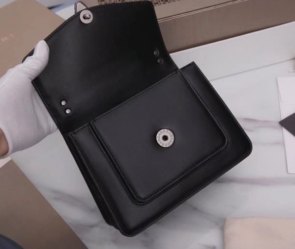 Petit sac bandoulière Bvlgari Serpenti Forever avec chaîne noir – Image 7