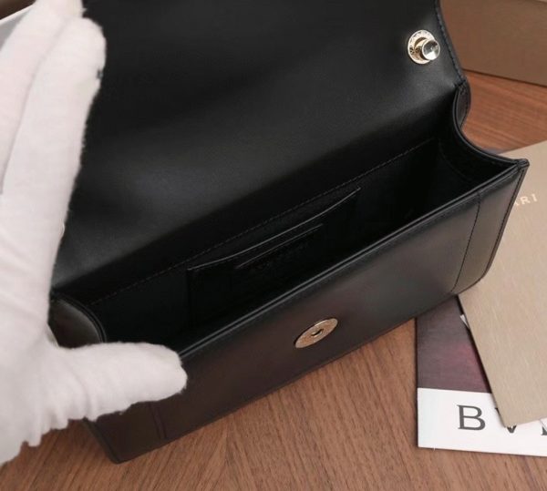 Petit sac bandoulière Bvlgari Serpenti Forever en cuir de veau noir – Image 7